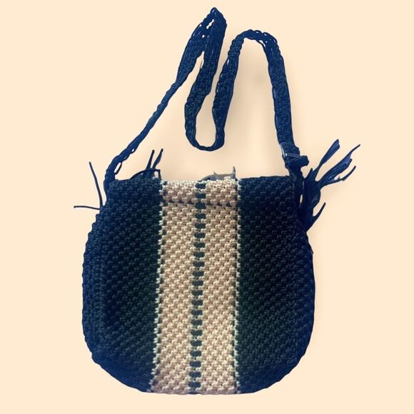 Handmade Macrame Crossbody Bag Summer Boho Style Purse NWOT‎ - Picture 2 of 4
